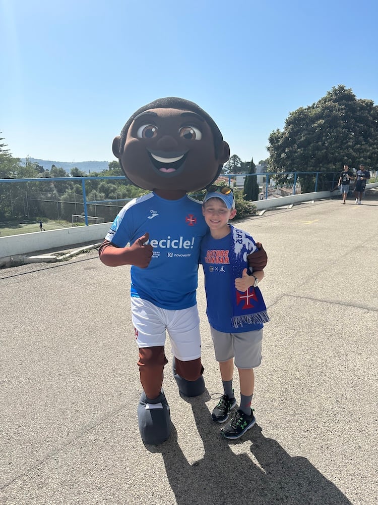 Seb and the Mascot