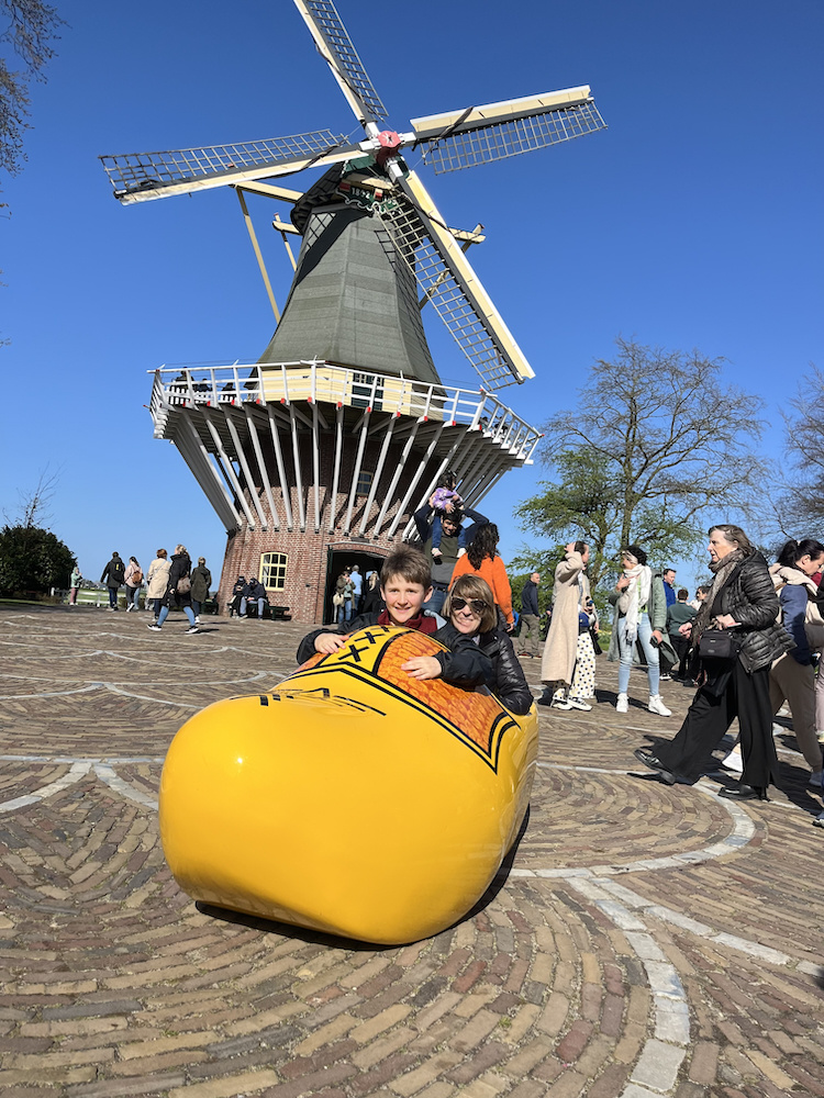 Or the Clogs with a Windmill