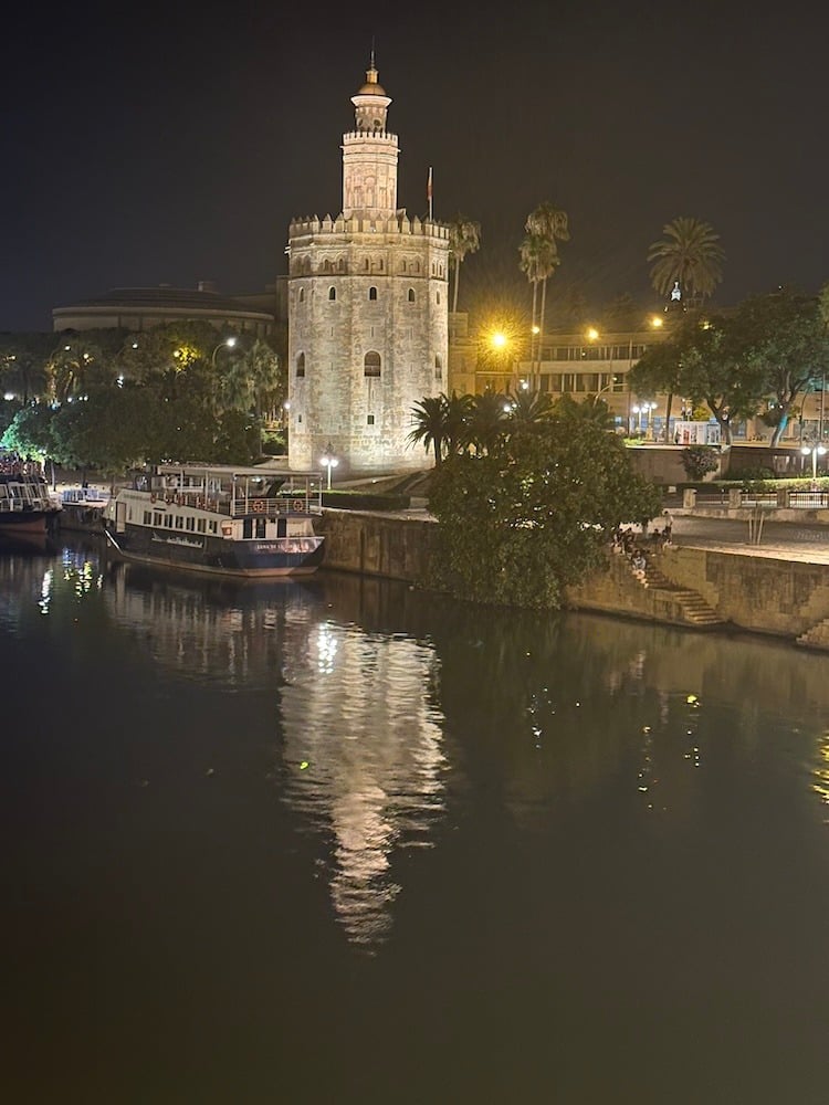 Torre del Oro at Night