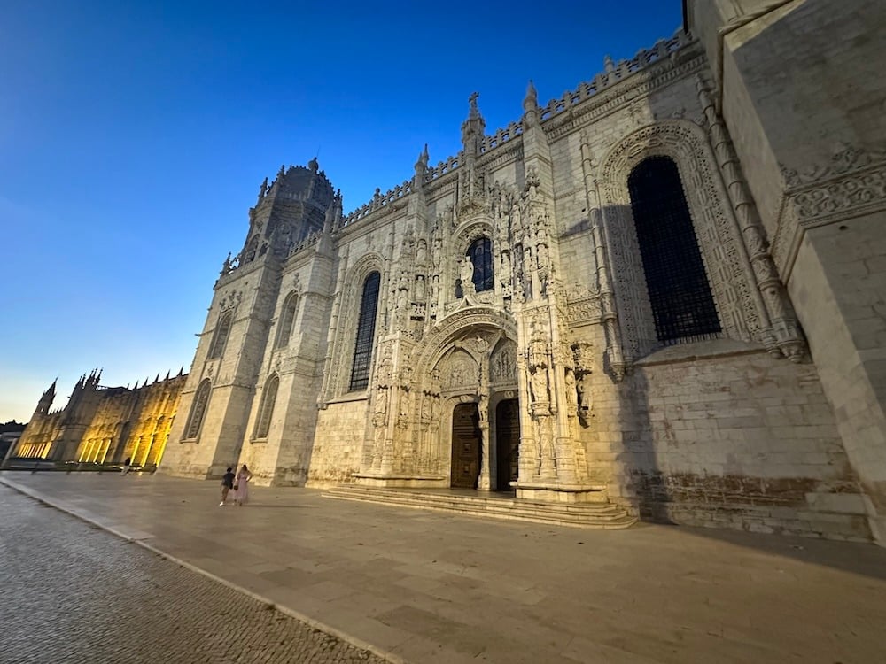 Jerónimos at Dusk