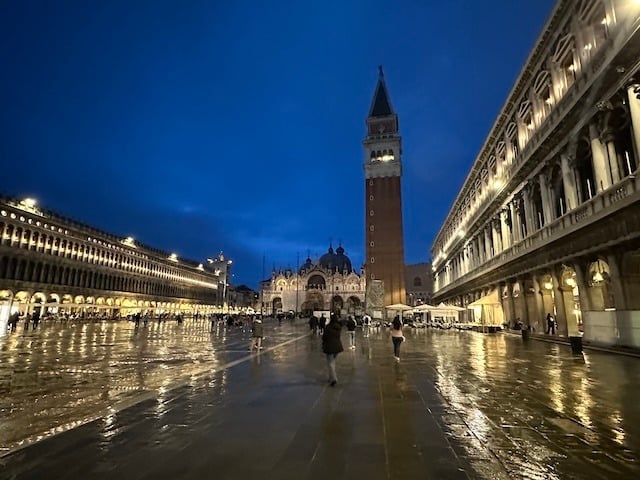 Stunning Square at Dusk