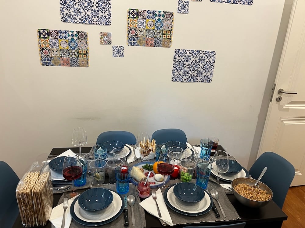The Passover Table